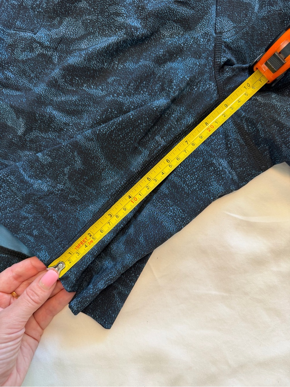 Lululemon Pace Breaker Short 9", M - Picture 7 of 8